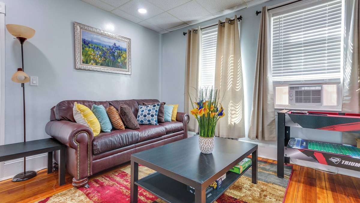 Stoughton Apartment | Updated Stoughton Apartment w/Shared Yard!