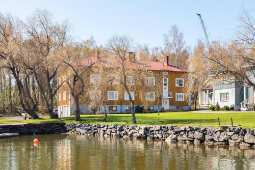 Vaasa Apartment | Upea huoneisto merenrannalla