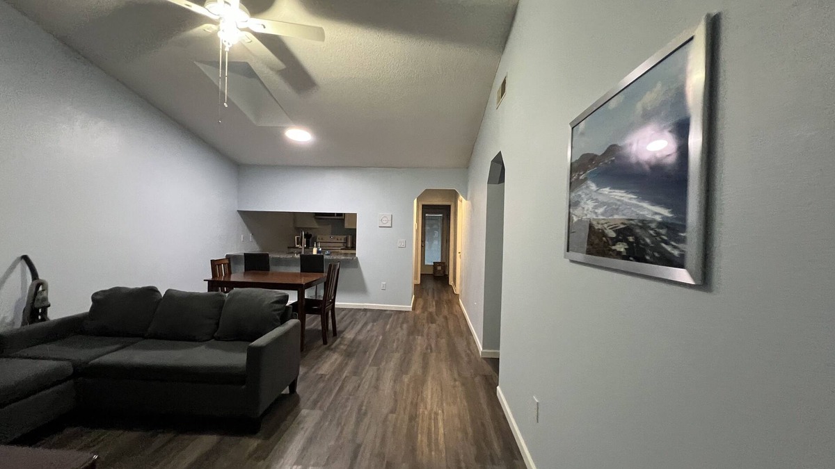 Tallahassee House | Upgraded 1/1 Townhouse Near FAMU FSU w/Backyard