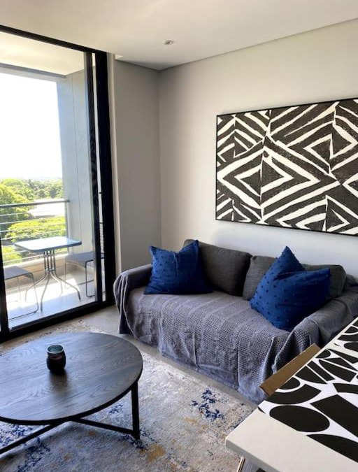 Windermere Apartment | Upmarket Modern 1 Bedroom Apartment