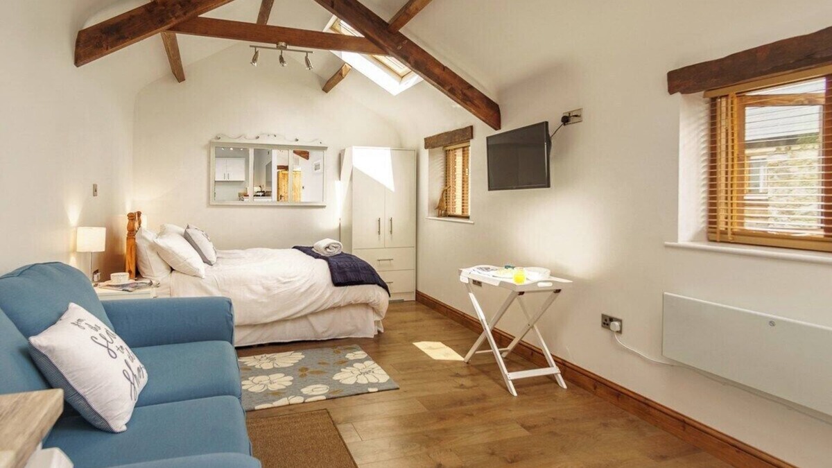 Haverfordwest House | Upper Calffield Farm
