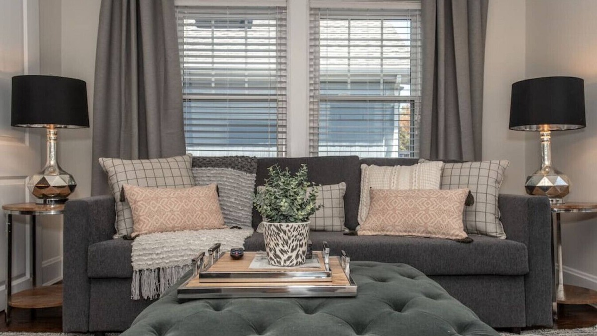Mariemont Apartment | Upper Cambridge · Charming Cambridge