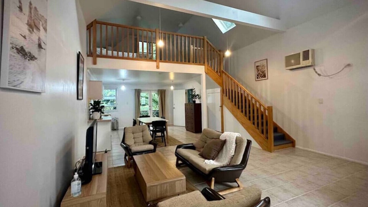 Waterloo Apartment | Upper Chapel Loft Apartment