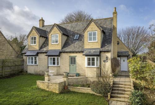 Chipping Norton House | Upper End House