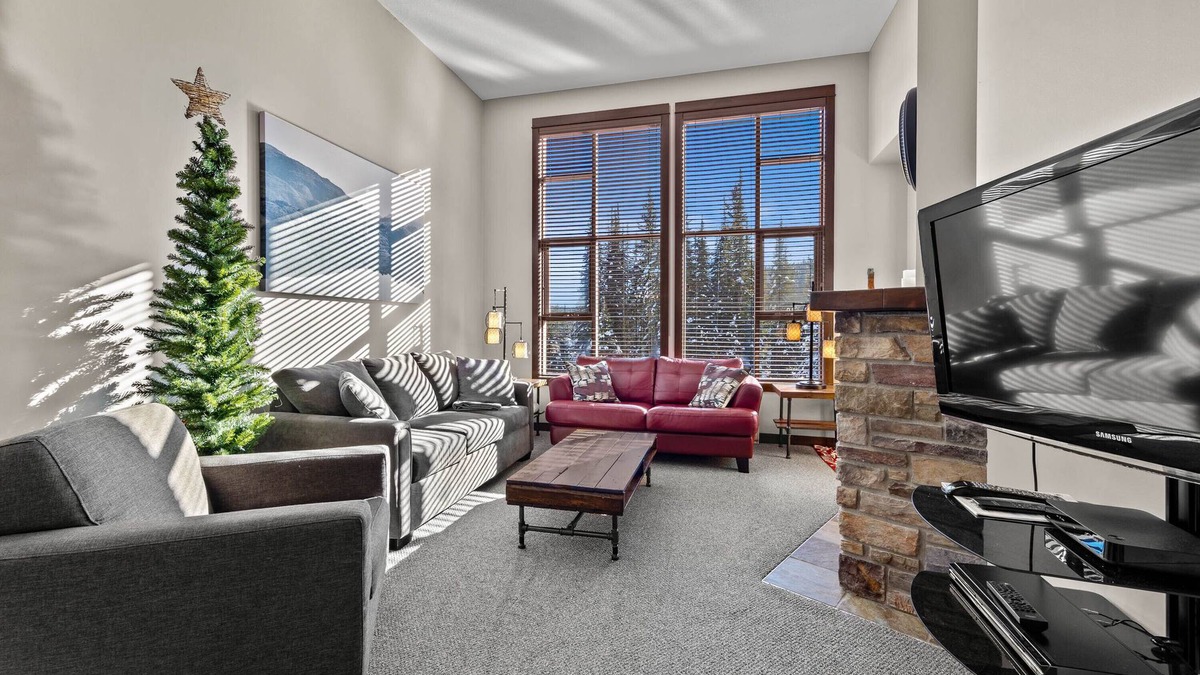 Sun Peaks Condo | Upper floor 2 bedroom condo, very close to ski-in/out trails
