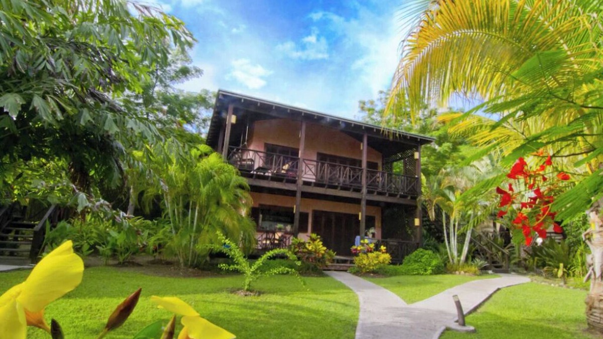 St. George's Cottage | Upper Floor Suite One-Bedroom