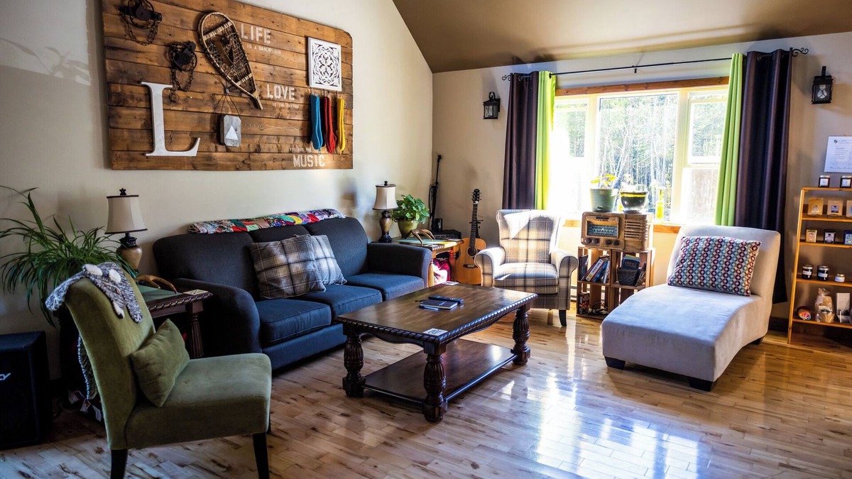 Cormack Bed & Breakfast | Upper Humber Settlement A FarmStay BNB