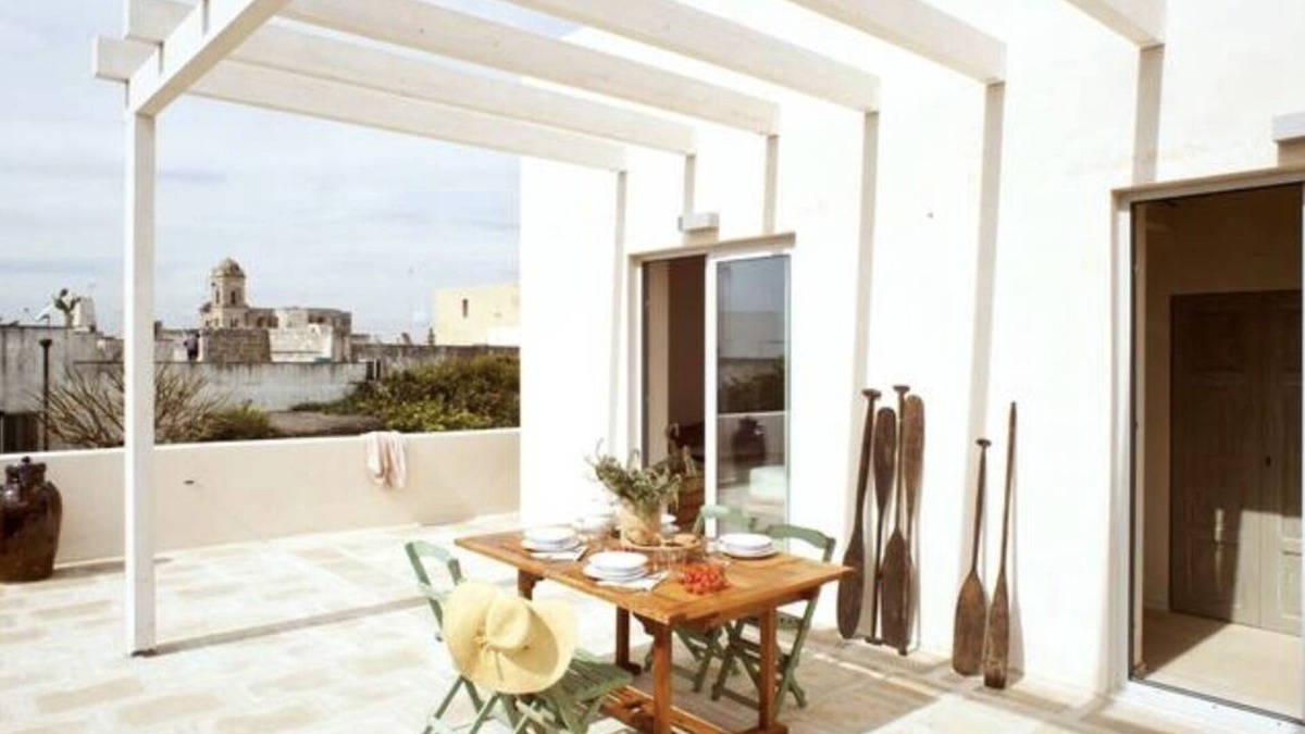 Diso Apartment | Upper Level Apartment in Minimalist Countryside Villa