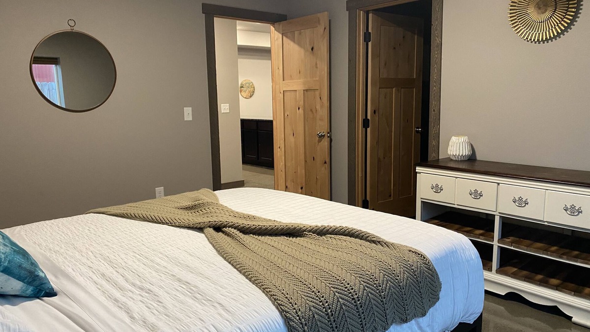 Gateway House | Upper Mesa Villa #5, Glacier Suites - Upper Mesa Villa #5