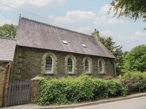 Tan-y-groes Apartment | Upper Vestry
