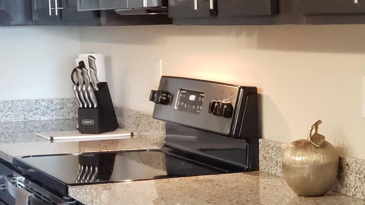Orlando Apartment | đź’ŽUpscale 2bed/2bth East Orlando, Town center. Pet friendly