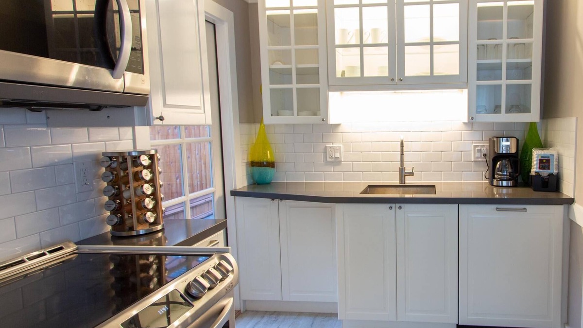 Portland House | Upscale house-Sellwood, Portland, Sleep 5 in beds! Free WiFi/King bed/parking❤️