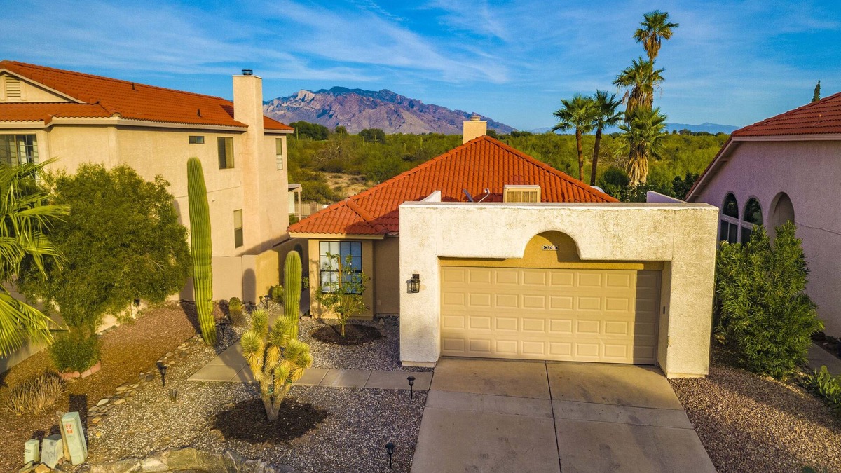 Tucson House | Upscale Private Home In A Quite Gated Community With Breathtaking Mountain Views