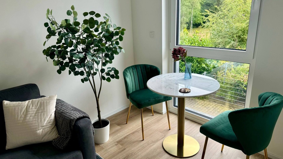 Rheindahlen-Land Apartment | Upscale superior apartment + kitchen