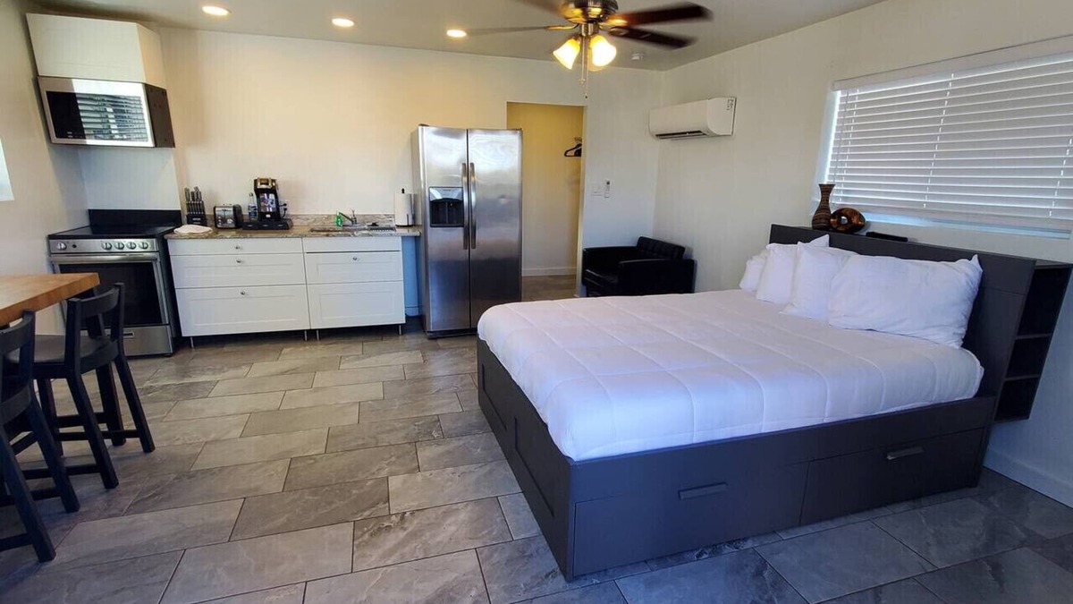 Coronado Apartment | Upstairs studio on 13 st