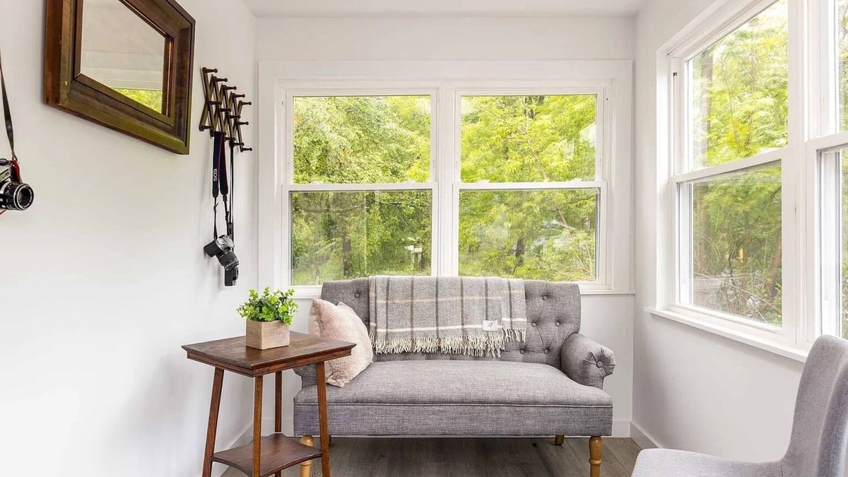 Hudson House | Upstate Gem 4 Bed 2 Bath in Hudson, NY