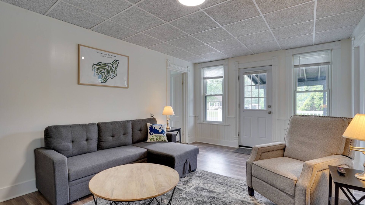 East Syracuse Apartment | Upstate New York Vacation Rental w/Hot Tub!