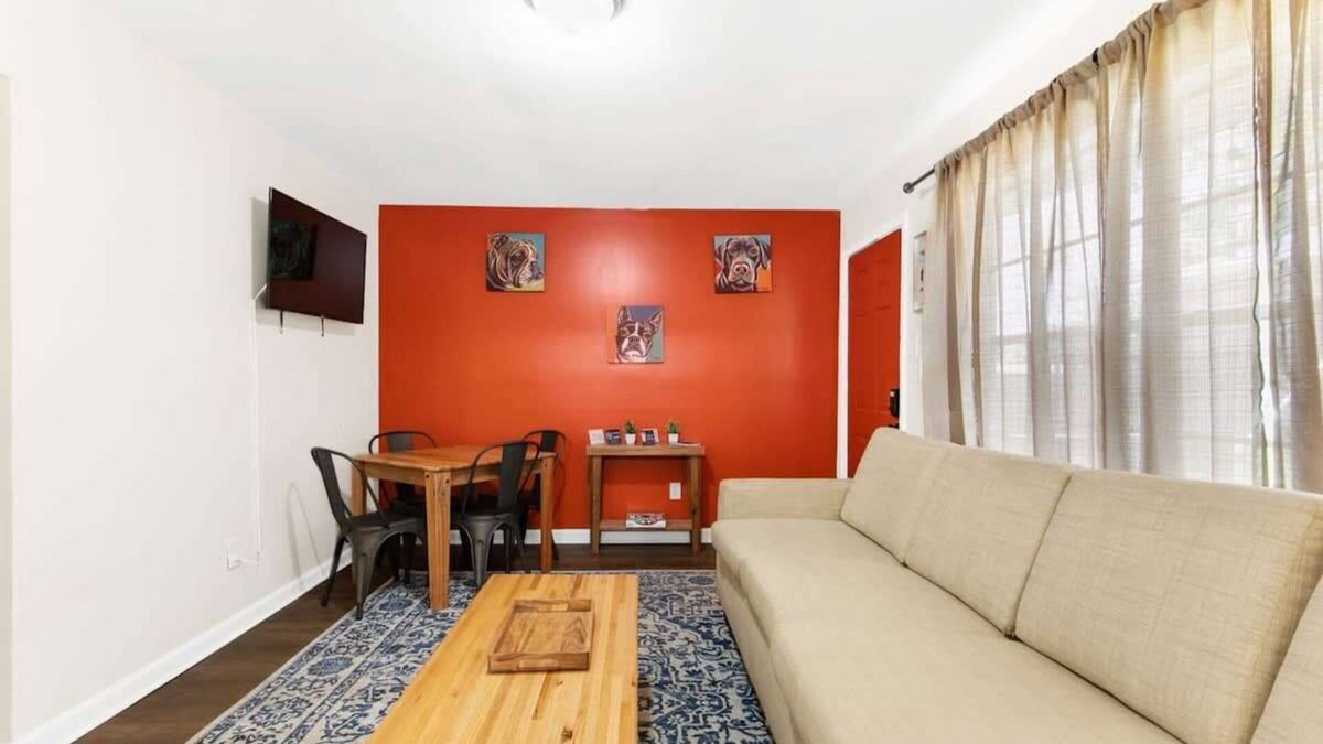 Norwood Apartment | Uptown Apartment, Near Parks! The Bricks Unit 2