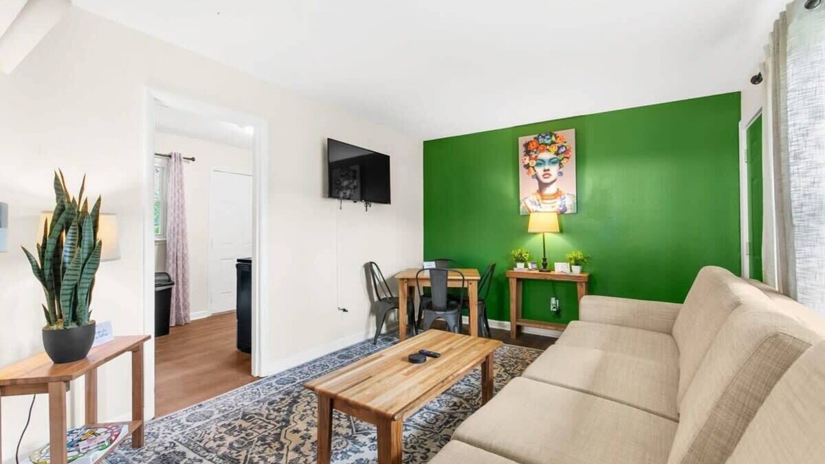 Norwood Apartment | Uptown Apartment, Near Parks! The Bricks Unit 4
