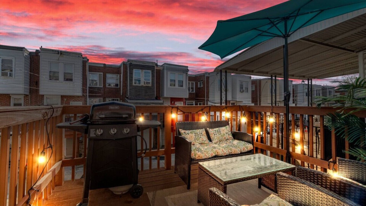 Olney-Oak Lane House | Uptown Gem - Unleashing Vibrancy!