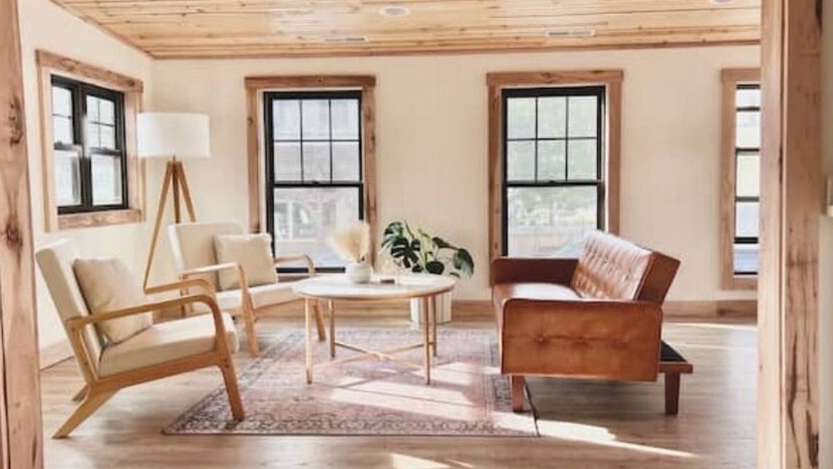 Canaan Valley Apartment | Uptown - Heart of Davis