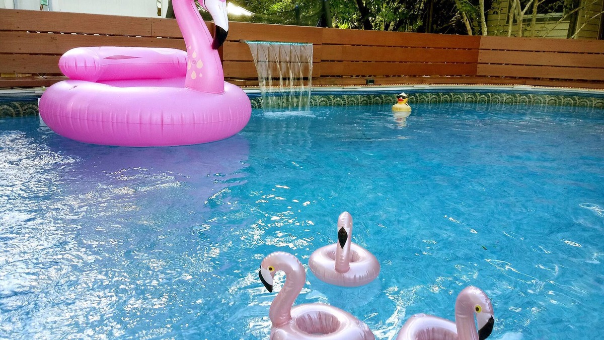 Broadmoor Apartment | UPTOWN OASIS W PRIVATE, HEATED POOL, Minutes to all New Orleans' top attractions