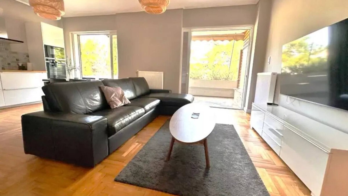 Filothei Apartment | Uptown Suburb Apartment