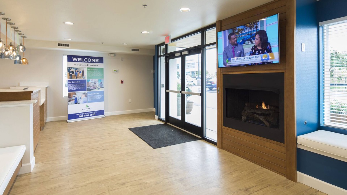 Centennial Apartment | Uptown Suites Extended Stay Denver CO – Centennial