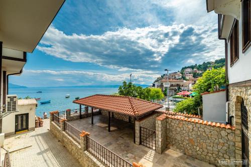 Varosh Apartment | Urania Apartments
