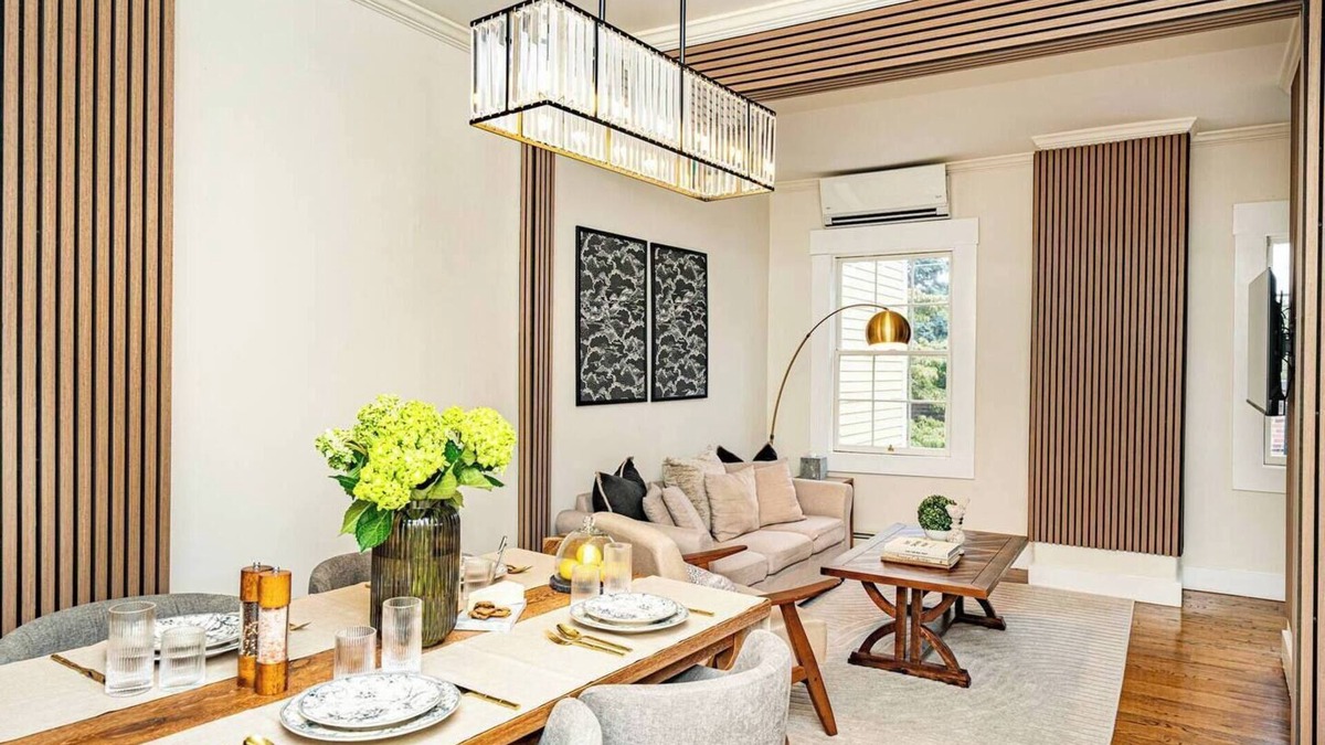 College Hill Apartment | Urban Chic in PVD, next door to Brown and RISD