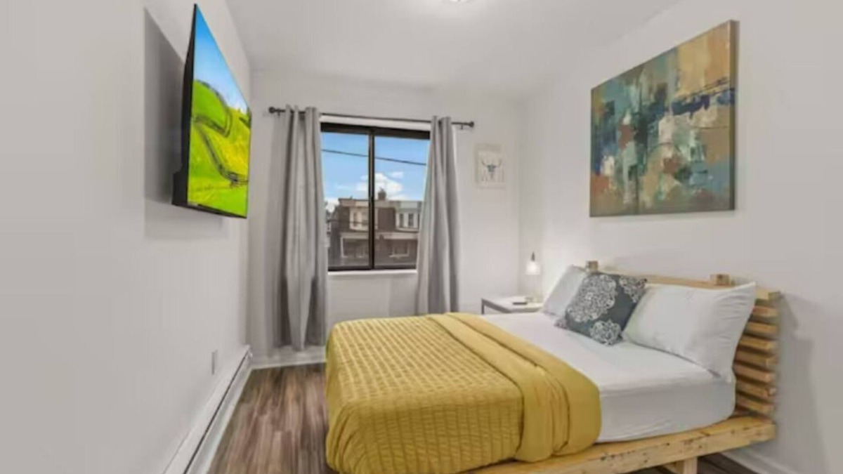 Millbourne Apartment | Urban Chic Suites Near Center City