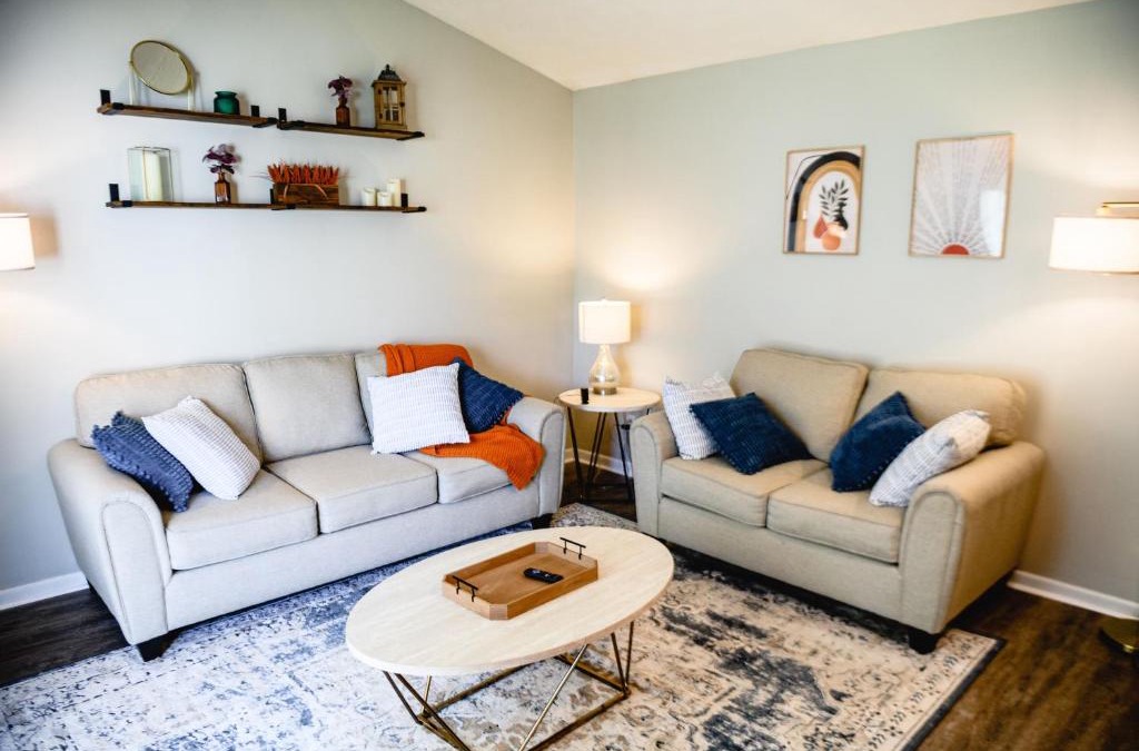 Huntington House | Urban Cottage: Homey & Convenient