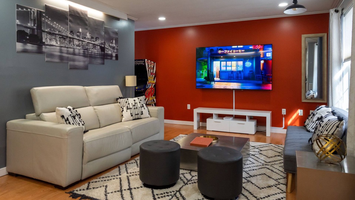 Long Pond House | Urban Edition