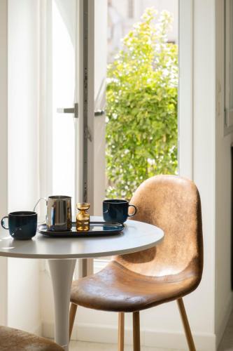 Municipio 2 Apartment | URBAN HOME