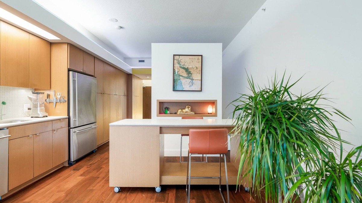 Gastown Condo | Urban Jungle Luxury Zen Fortress with parking