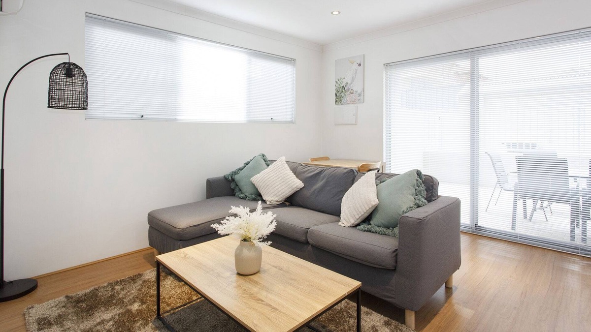 Victoria Park Apartment | Urban Living - two bedroom apartment close to CBD