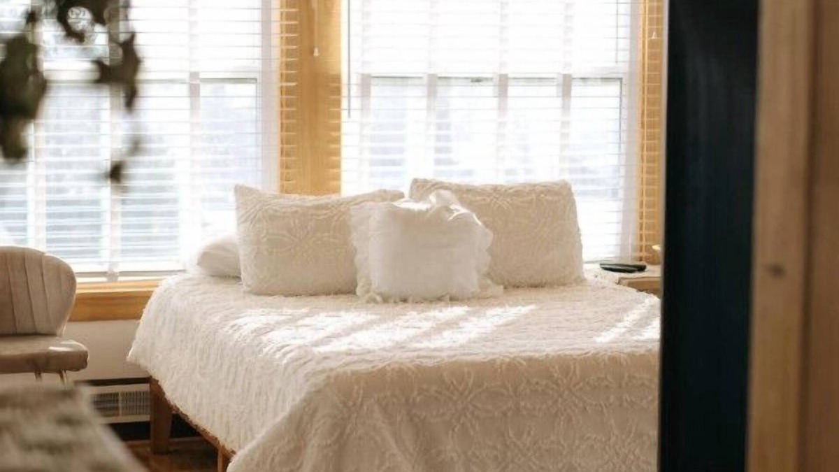 Old Town Pocatello Apartment | Urban loft style penthouse with incredible view