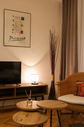Skopje Region Apartment | Urban Luxury Studio - Free Parking
