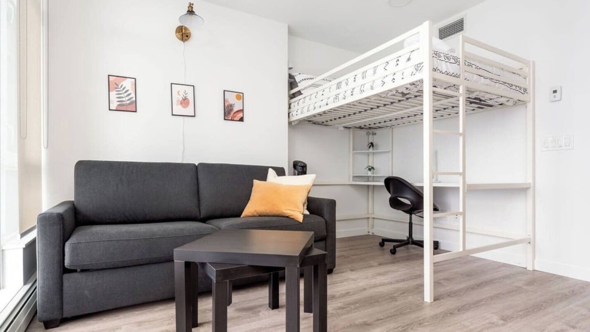 Surrey Apartment | Urban Nest in Surrey - Studio