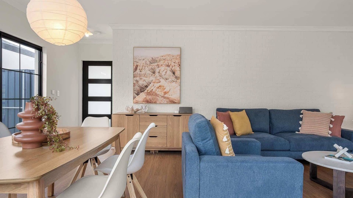 Canning Vale House | Urban Retreat Canning Villa