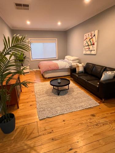 Queanbeyan Apartment | Urban Studio