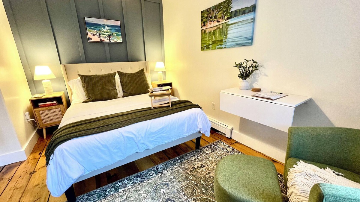 West End Apartment | Urban studio in an amazing, central location