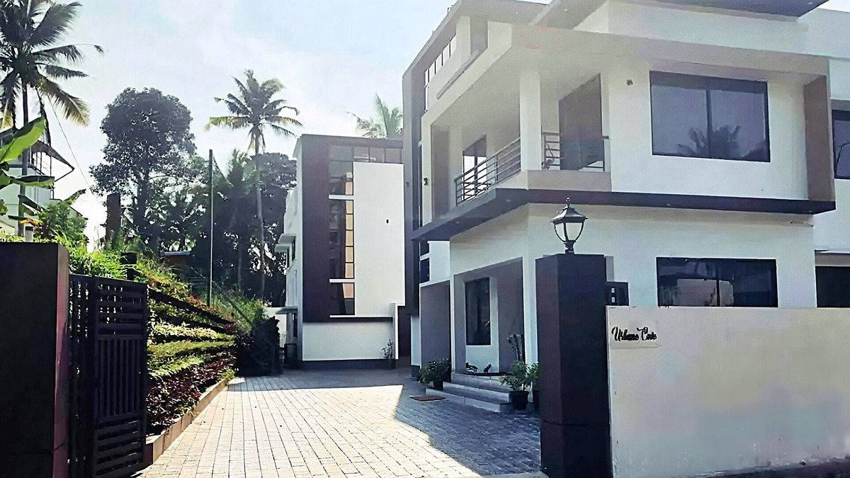 Kazhakuttam Apartment | Urbane Cove 2: Furnished AC Apt