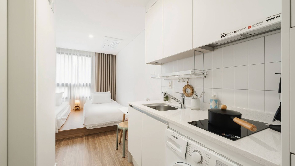 Ikseon-dong Hanok Village Apartment | Urbanstay Boutique Ikseon