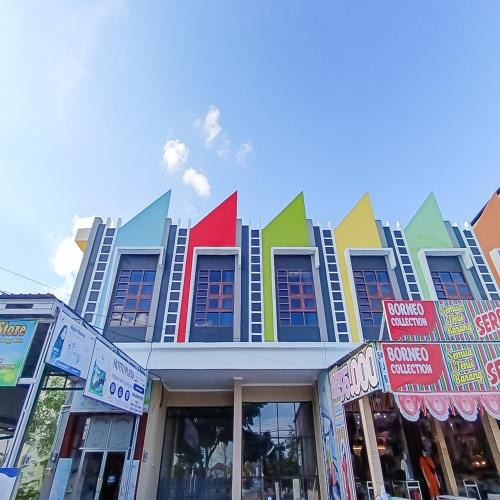 Palangkaraya Hotel | Urbanview Hotel Lamin Palangkaraya by RedDoorz
