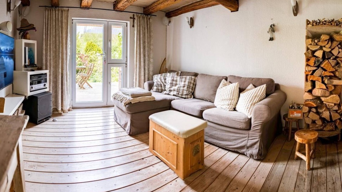 Hemsbach Cottage | Urgemütliches Landhaus von 1902 Spessartidylle pur