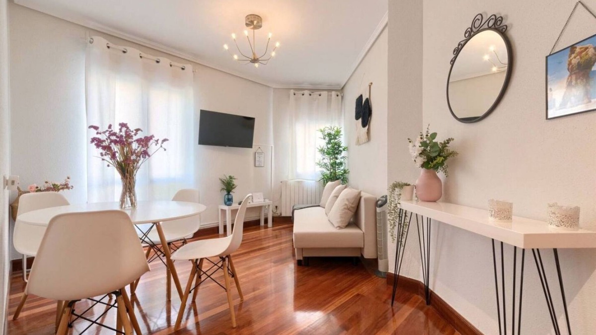 Uribarri Apartment | Uribarri Next to the Town Hall