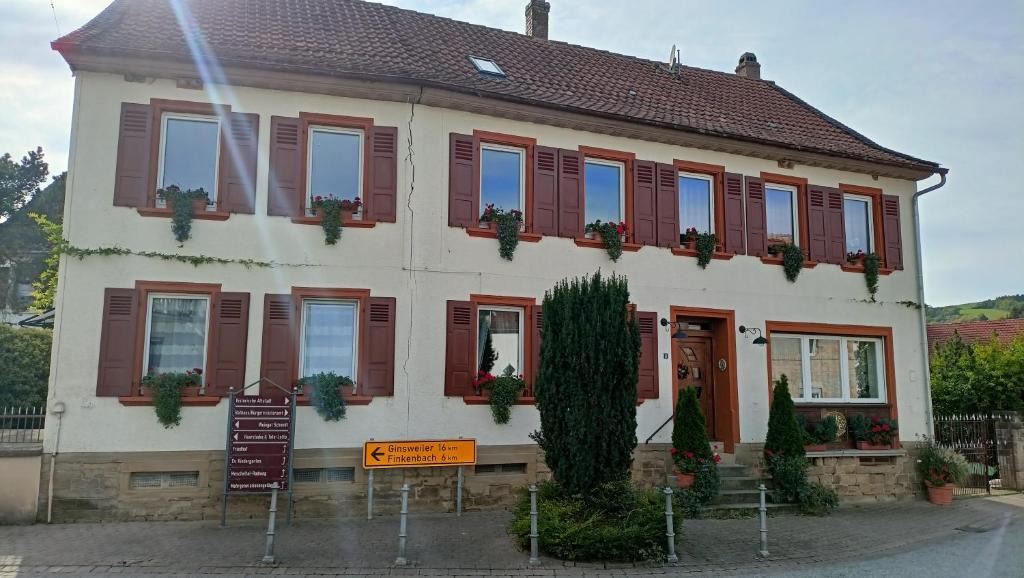 Obermoschel Apartment | Urlaub mit Charme in der kleinsten Stadt der Pfalz.