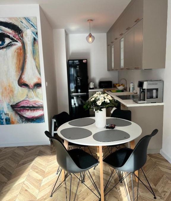 Rumia Apartment | Uroczy apartament z ogrodem