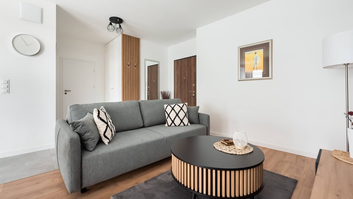 Ursus Apartment | Ursus Chic Apartment